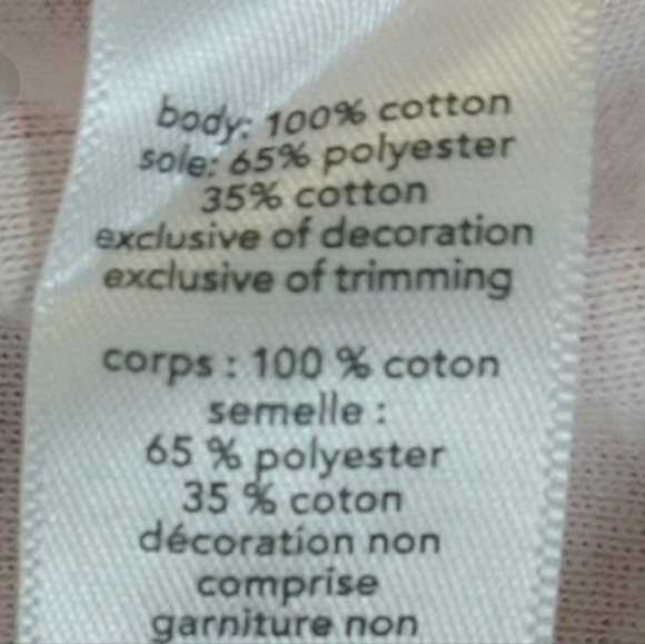 Carter's Toddler 2T-4T Snowflake Reindeer / Santa Footed Pajama Set ❄️🎄🎁 - Picture 3 of 3